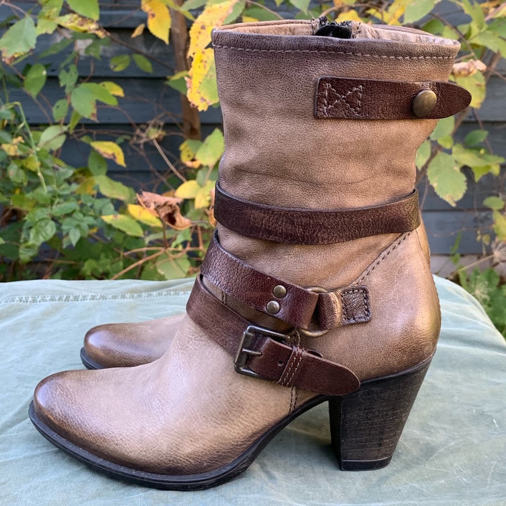 Mjus strappy ankle boots
